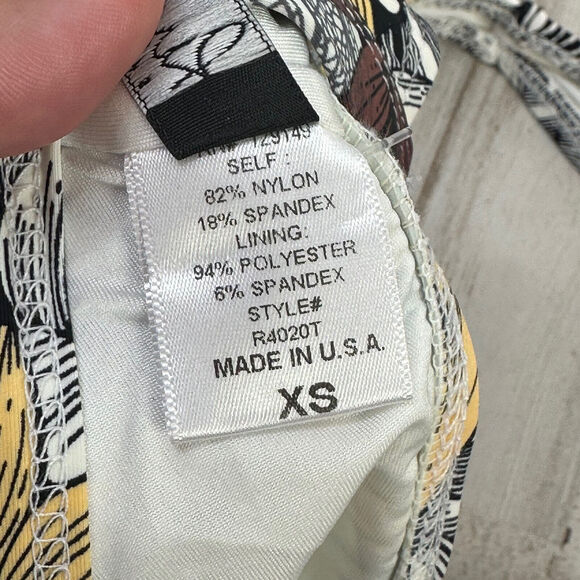 Ris-K Dippin Daisys Tide Bikini Top Only Multicolor Floral Criss Cross Lotus XS - Picture 6 of 7